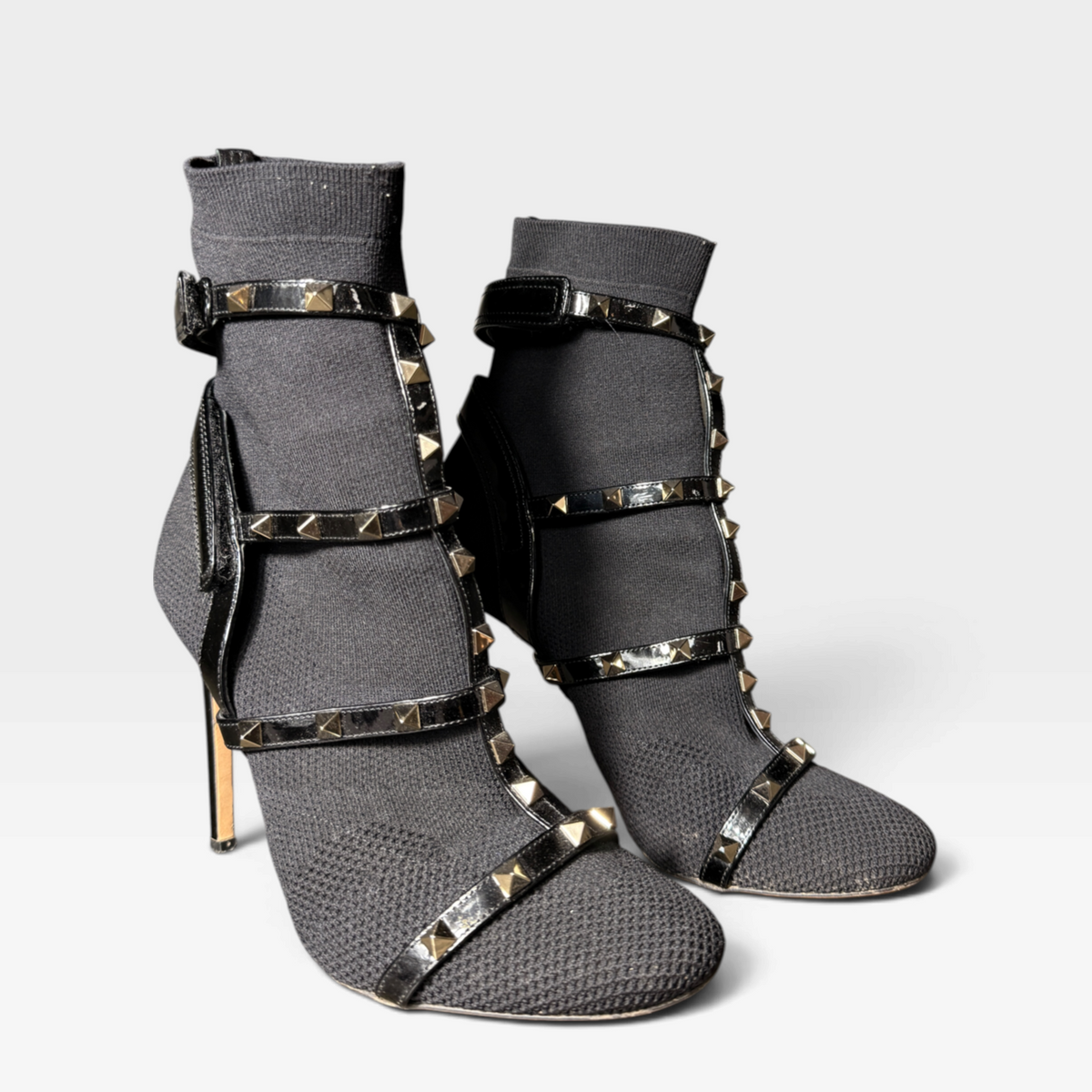 Valentino Garavani Free Rockstud Stretch-Knit Sock Boots