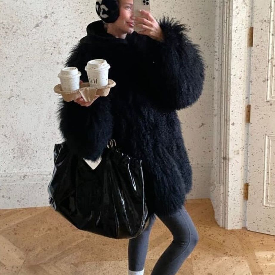 ENVELOPE BLACK LONGER MONGOLIAN FUR