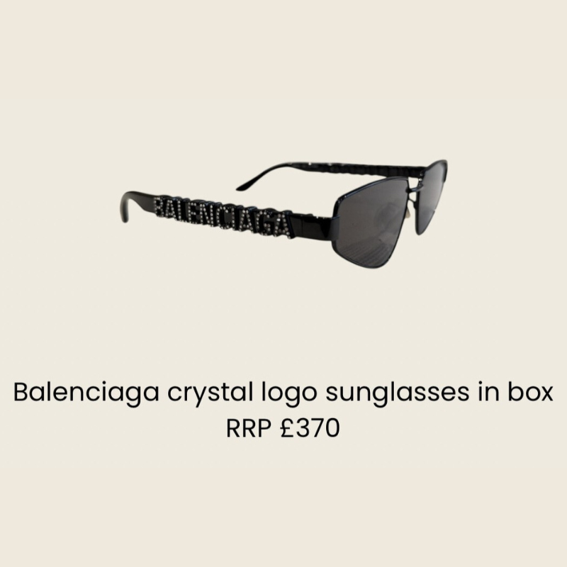 ENTER OUR NEW YEAR LUXURY COMPETITION