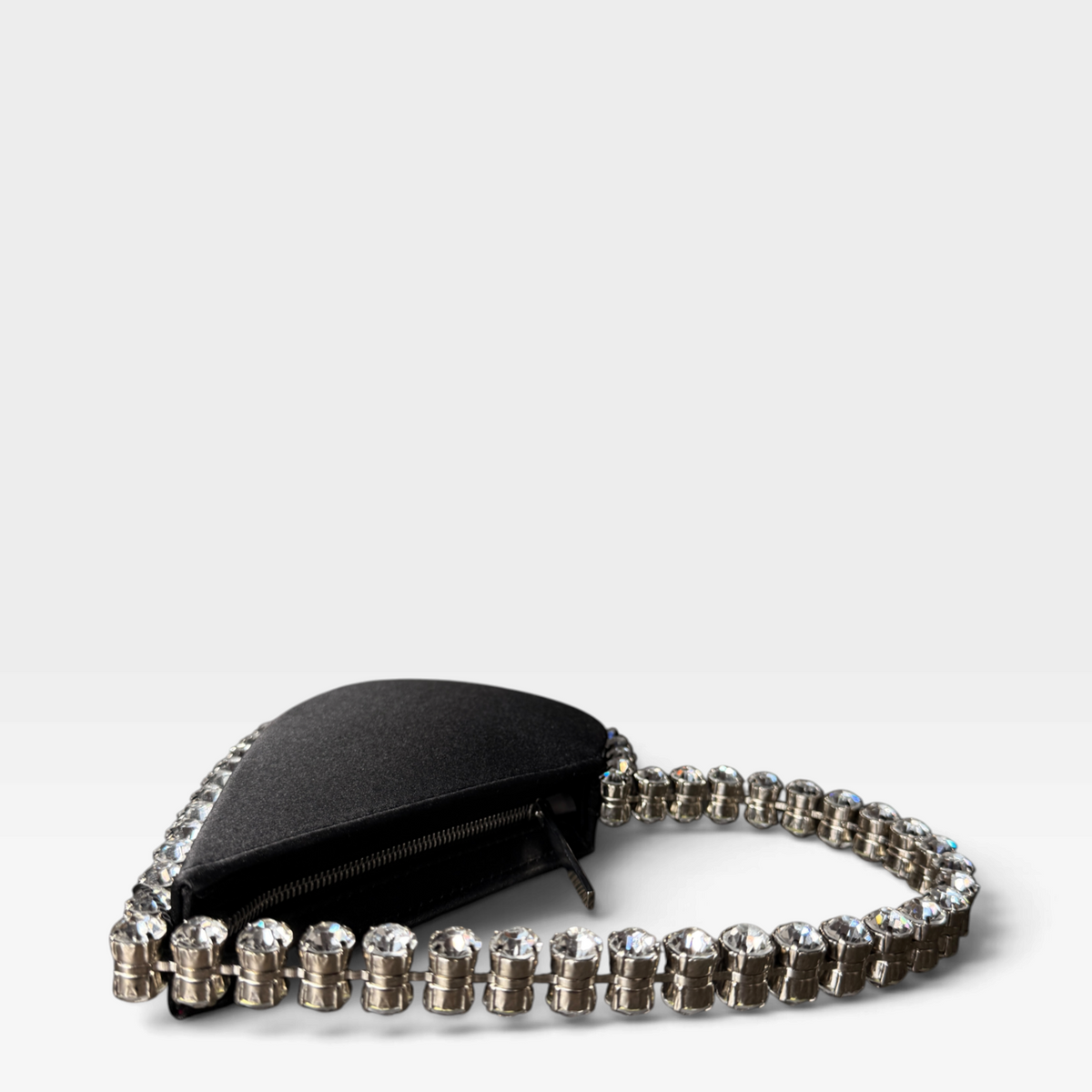 L'Alingi Love Crystal Clutch