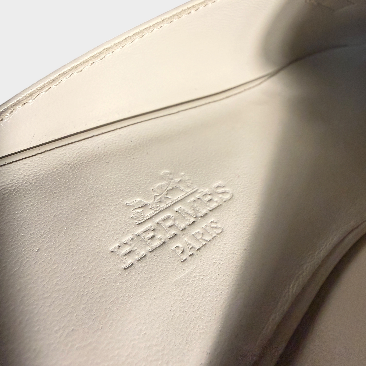 Hermès Iota (Lota) Mules - White Leather, Palladium Hardware