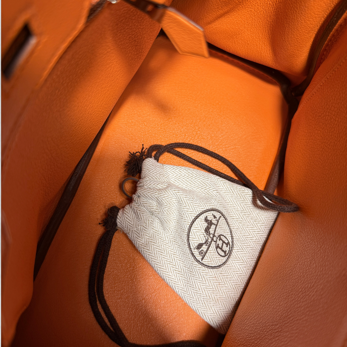 Hermès Birkin 25, Orange Clemence Leather, Palladium Hardware - M Stamp