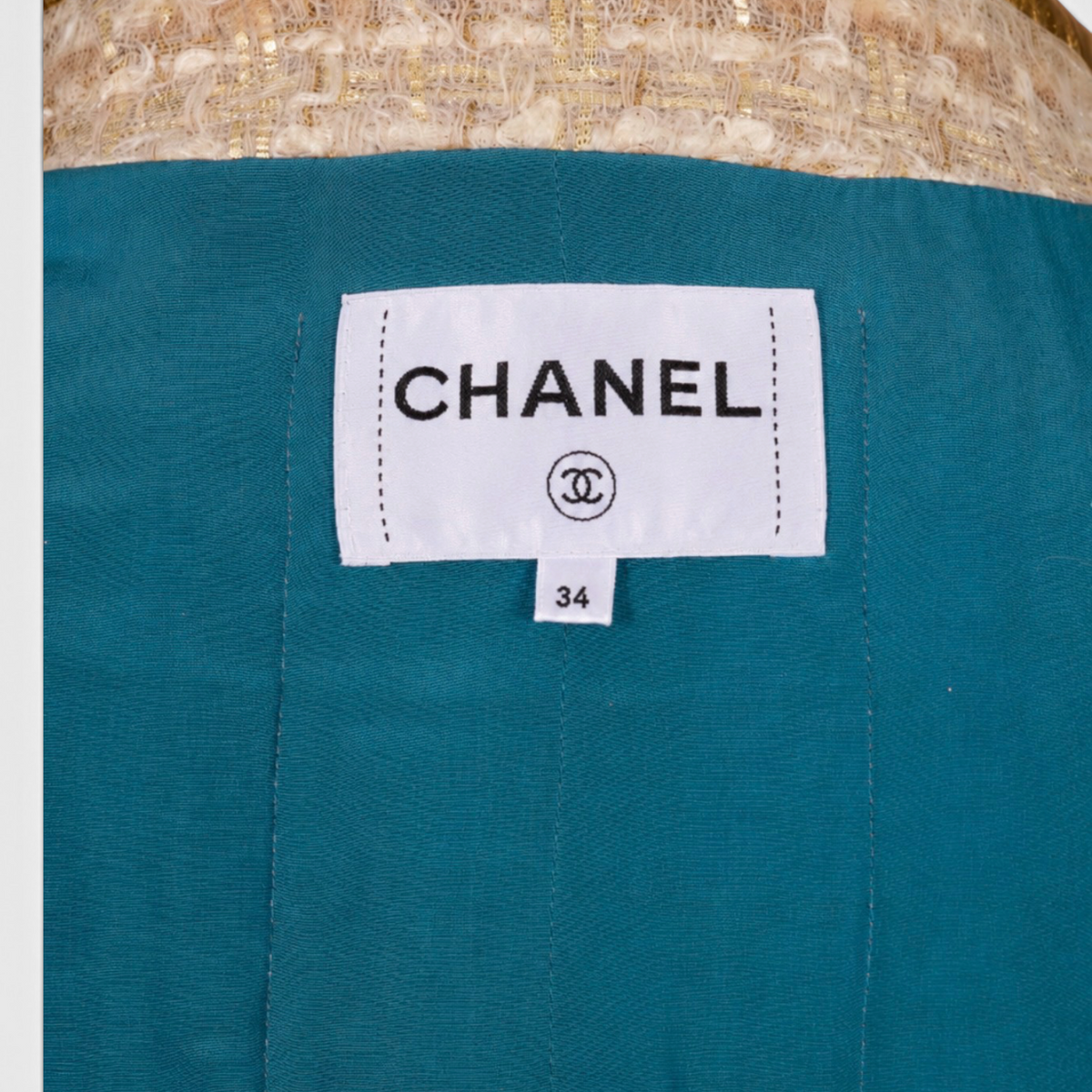 CHANEL Pre-Fall 2019 Paris–New York Métiers d’Art Tweed Jacket