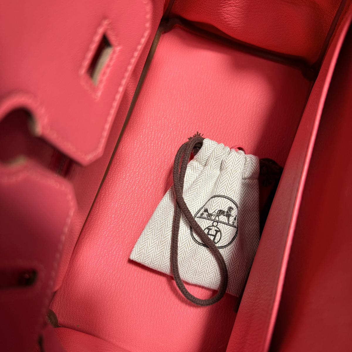 Hermès Birkin 25, Rose Chèvre Mysore, Palladium Hardware - R Stamp