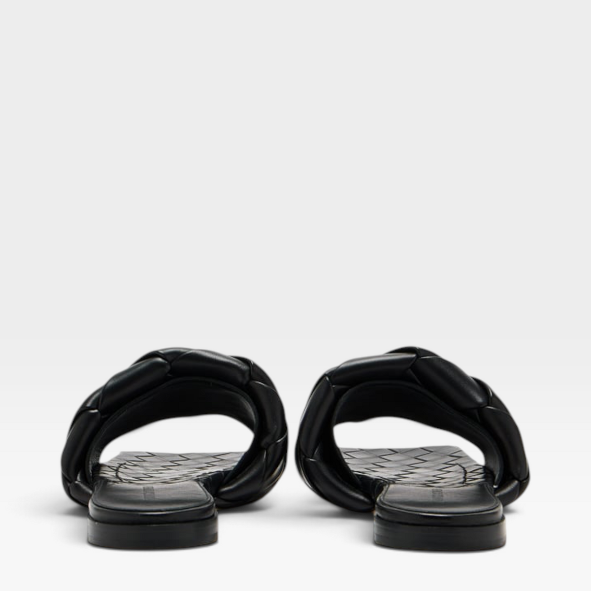 Bottega Veneta Lido Leather Sandals