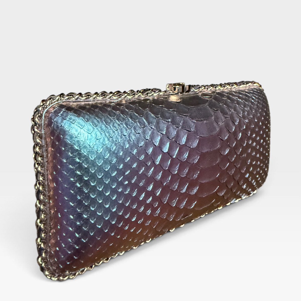 Chanel Chain Around CC Python Clutch with Shoulder Strap – Purple