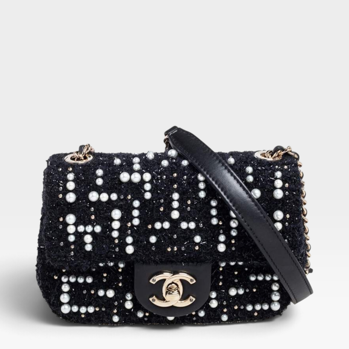 Chanel Cosmo Pearl Embellished Bag (2017)