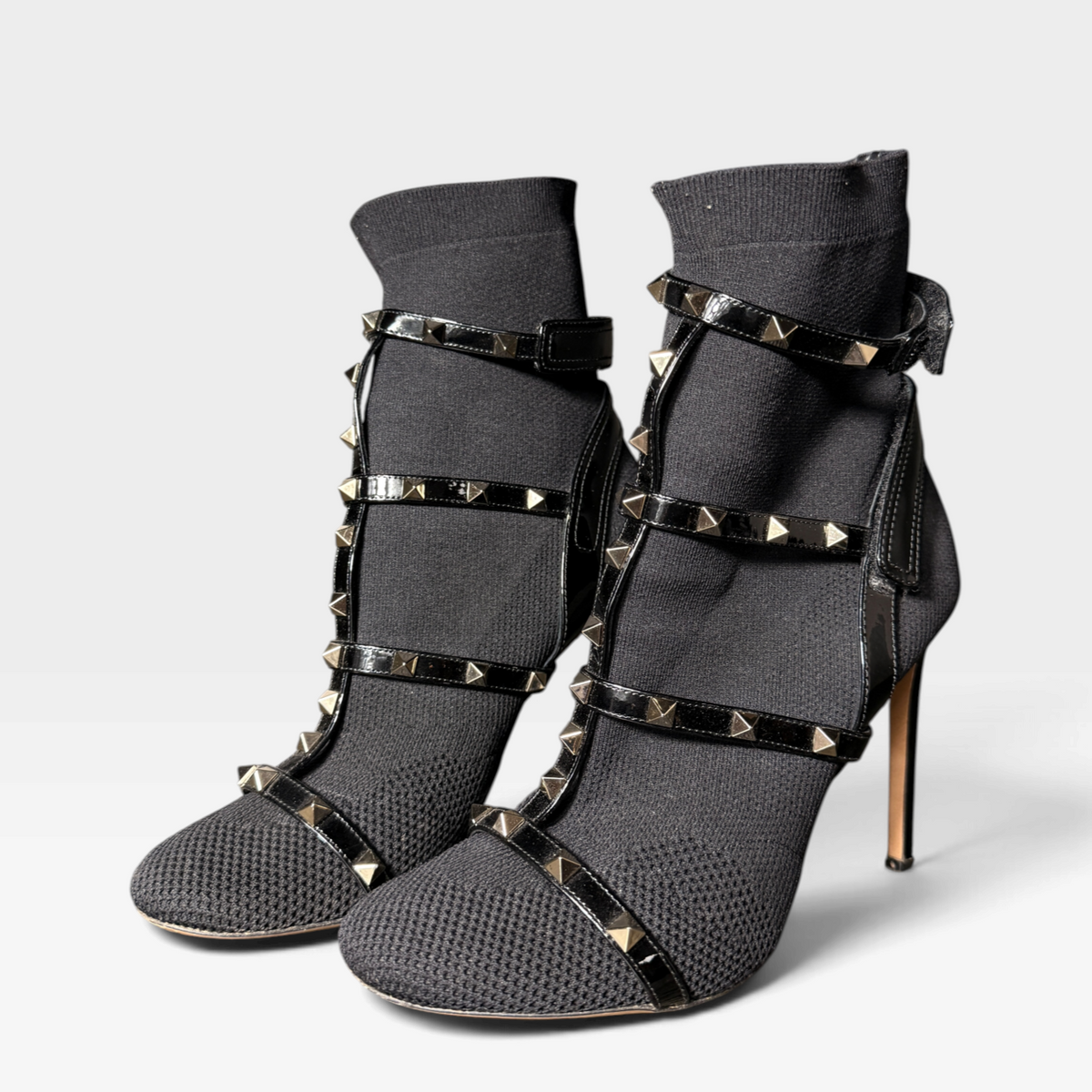 Valentino Garavani Free Rockstud Stretch-Knit Sock Boots