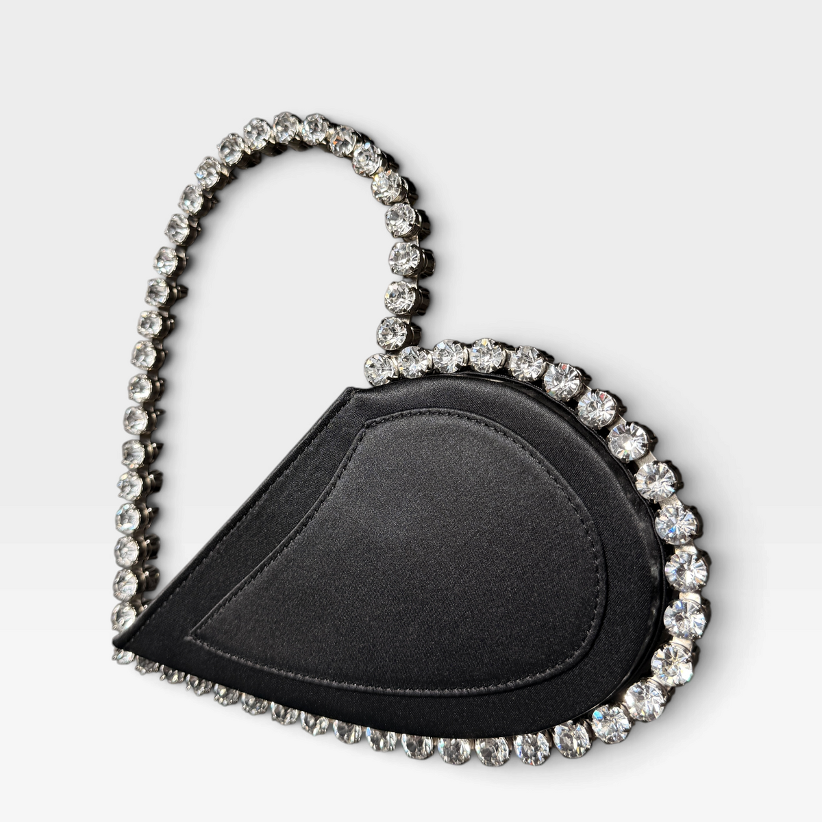 L'Alingi Love Crystal Clutch