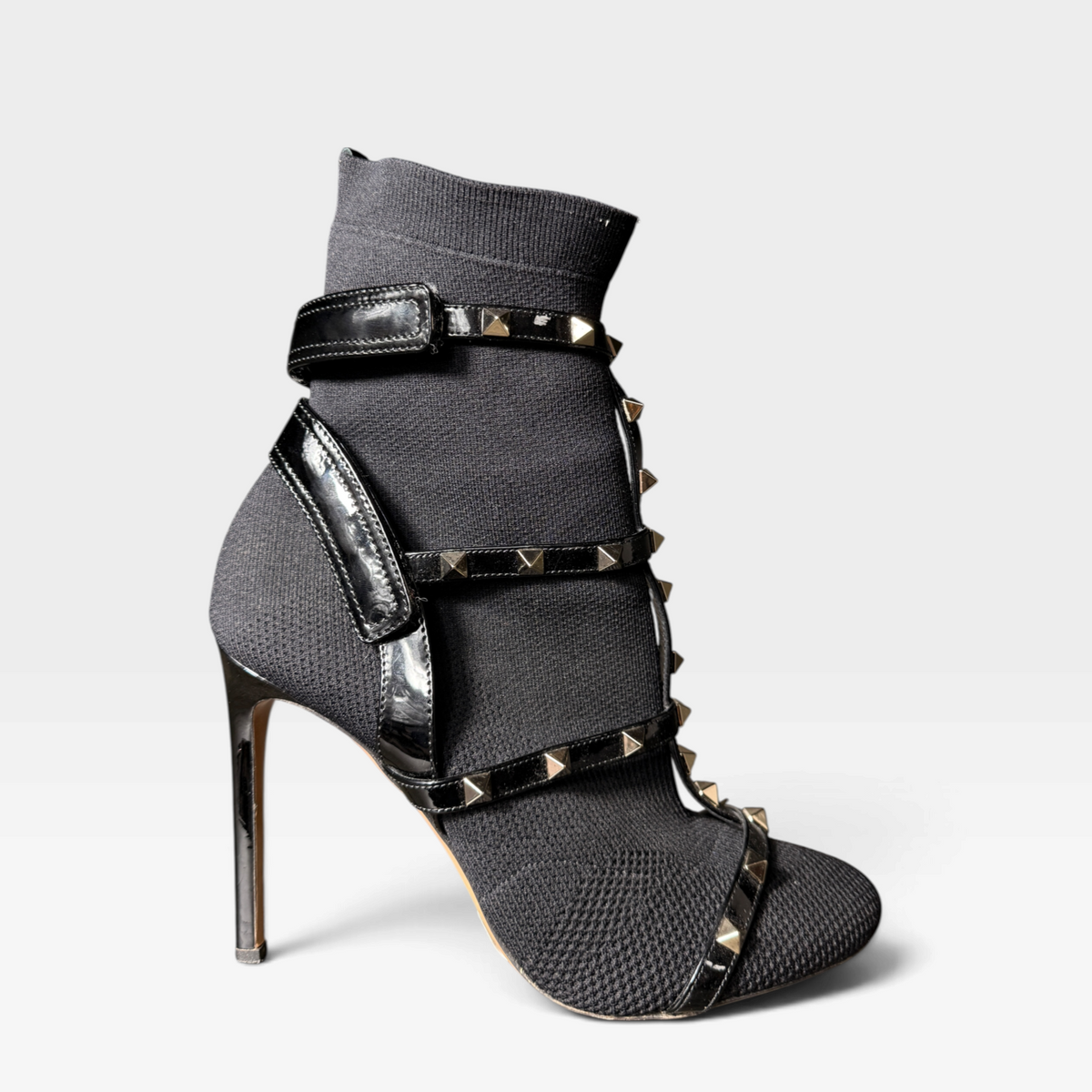 Valentino Garavani Free Rockstud Stretch-Knit Sock Boots