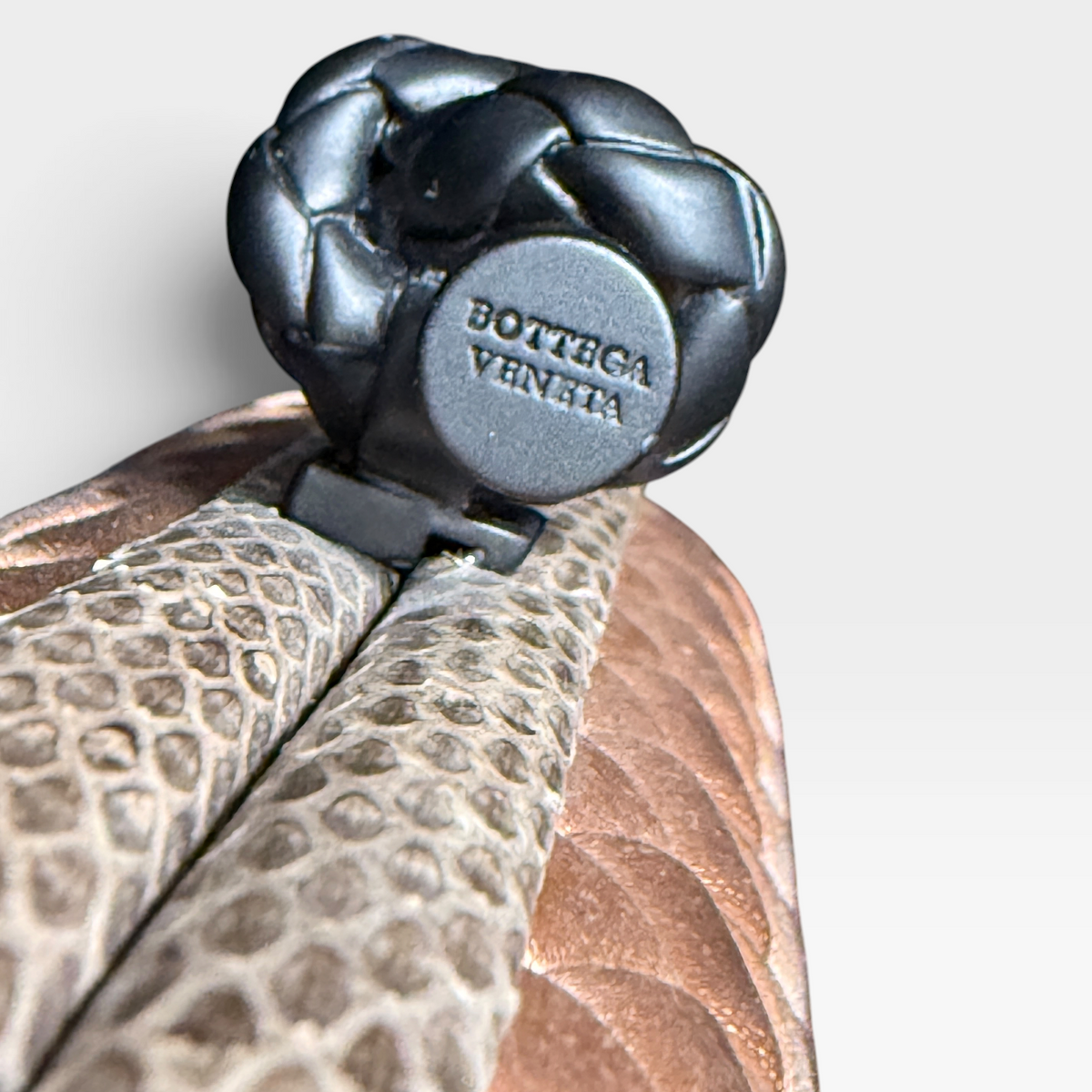 Bottega Veneta Knot Clutch with Python Trim – Blush