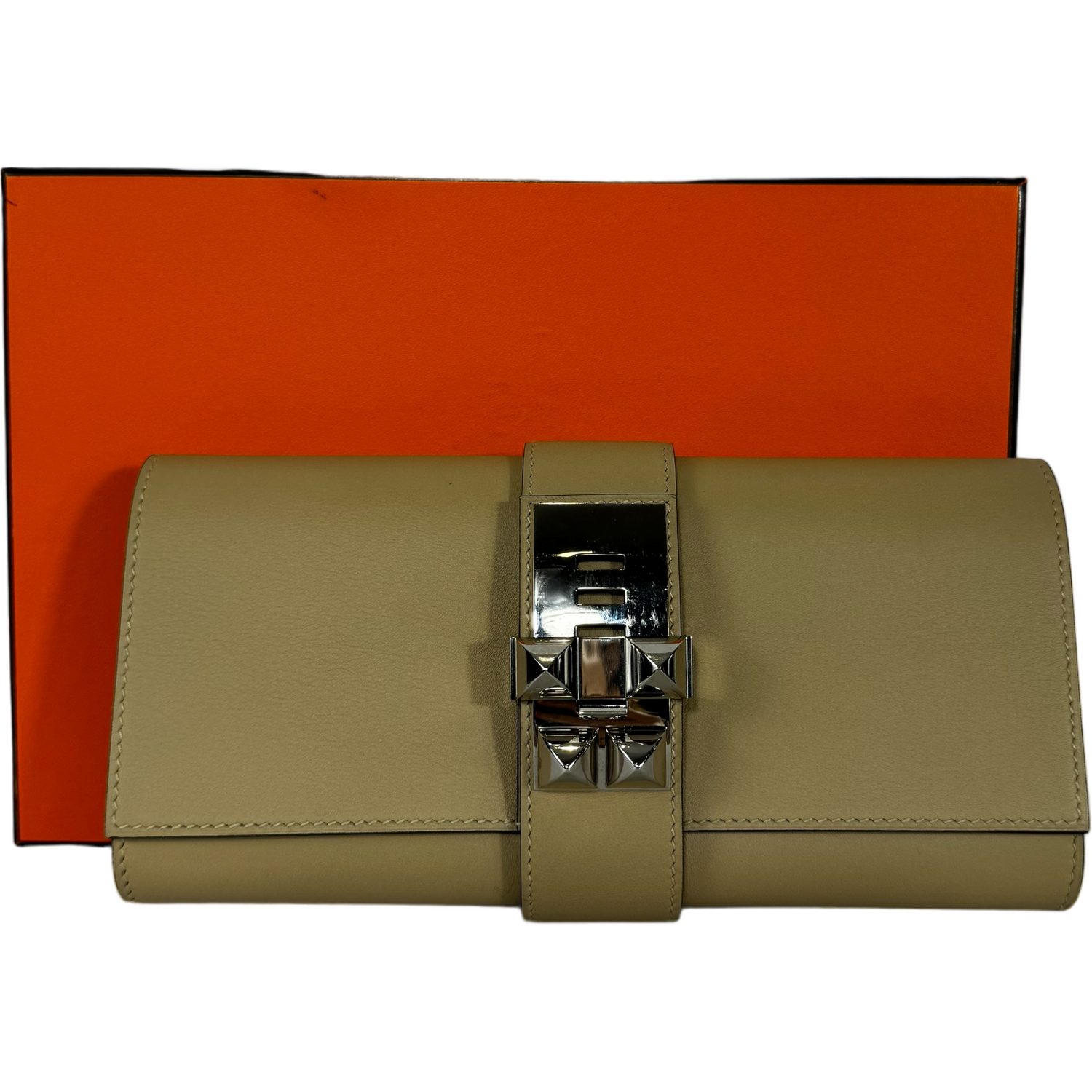 HERMES Medor beige clutch with silver hardware